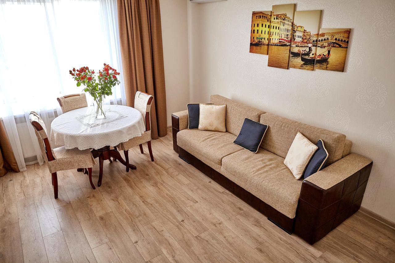 City Center Lux Family Apartment Vinnytsia Exterior photo